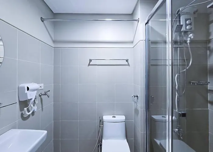Citispace 1br Condotel At Fame Residences #fm33a Apartment Manila
